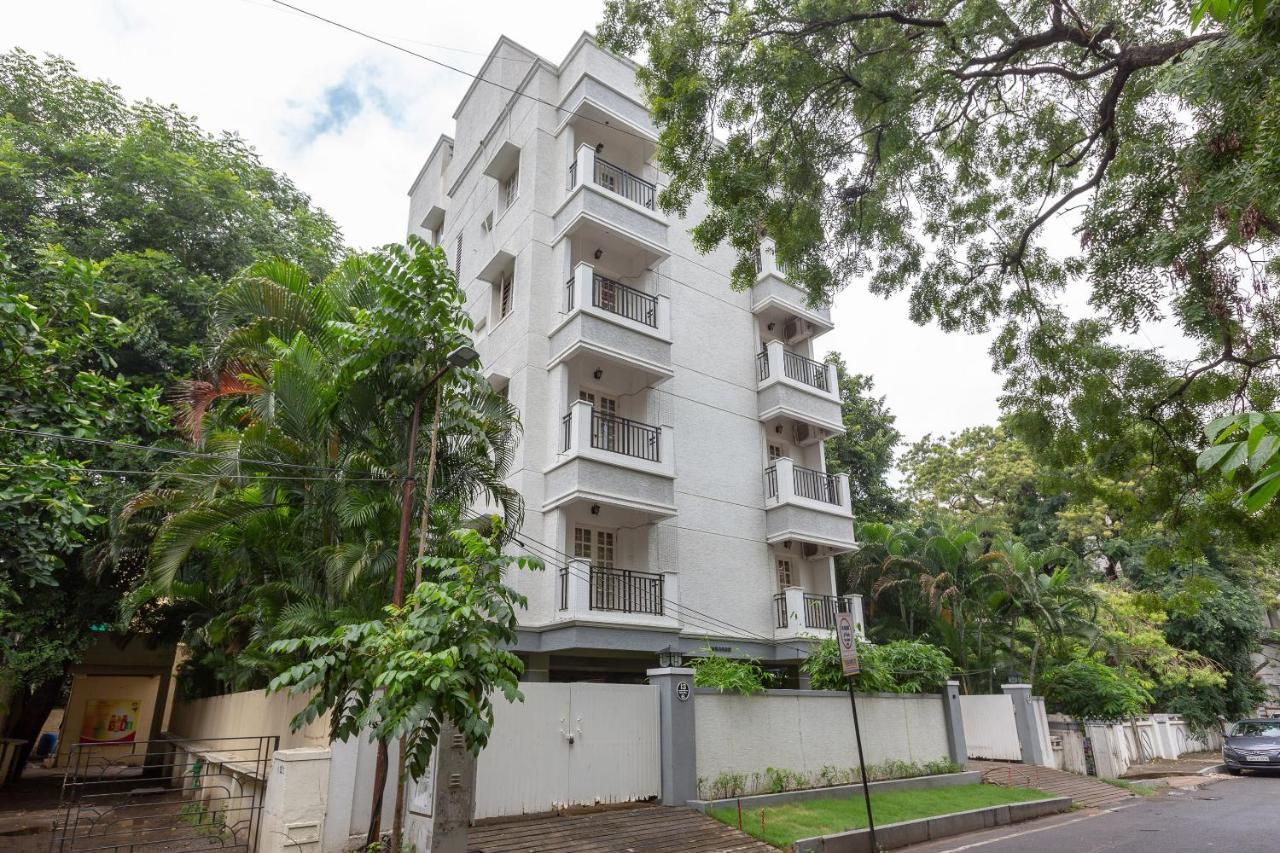Oyo 23202 Cute Orange Service Apartments Chennai Exteriör bild