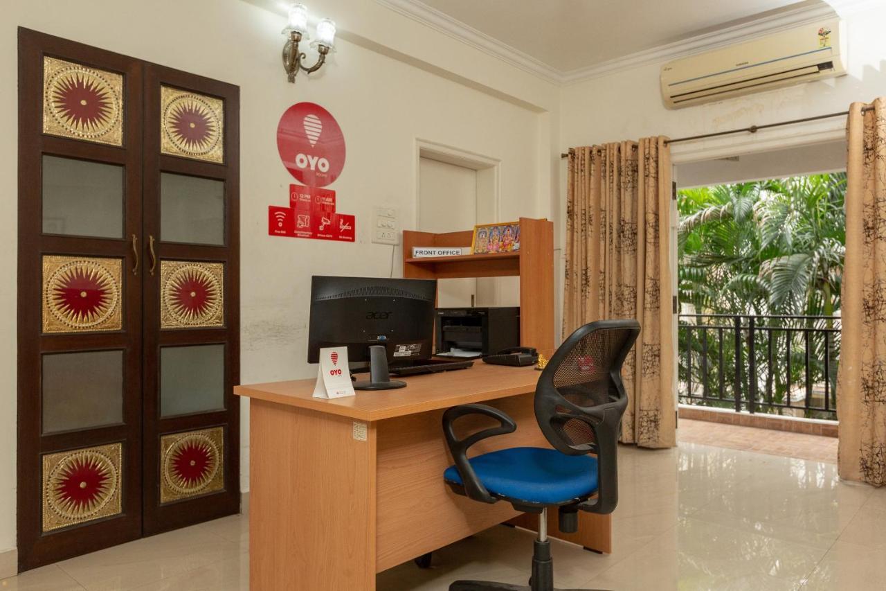 Oyo 23202 Cute Orange Service Apartments Chennai Exteriör bild